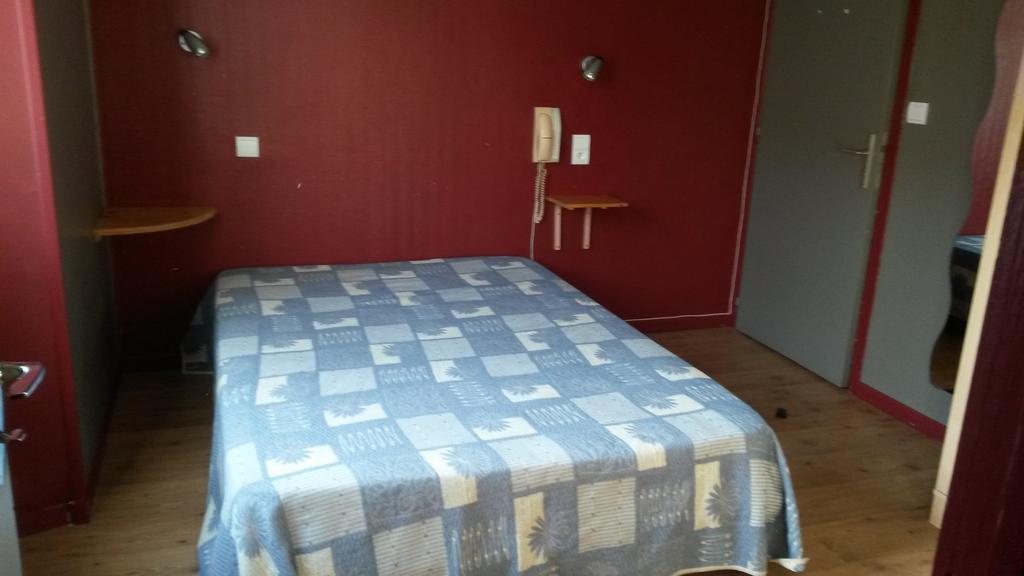 Hotel La Grand Halt La Bastide-Puylaurent Rom bilde